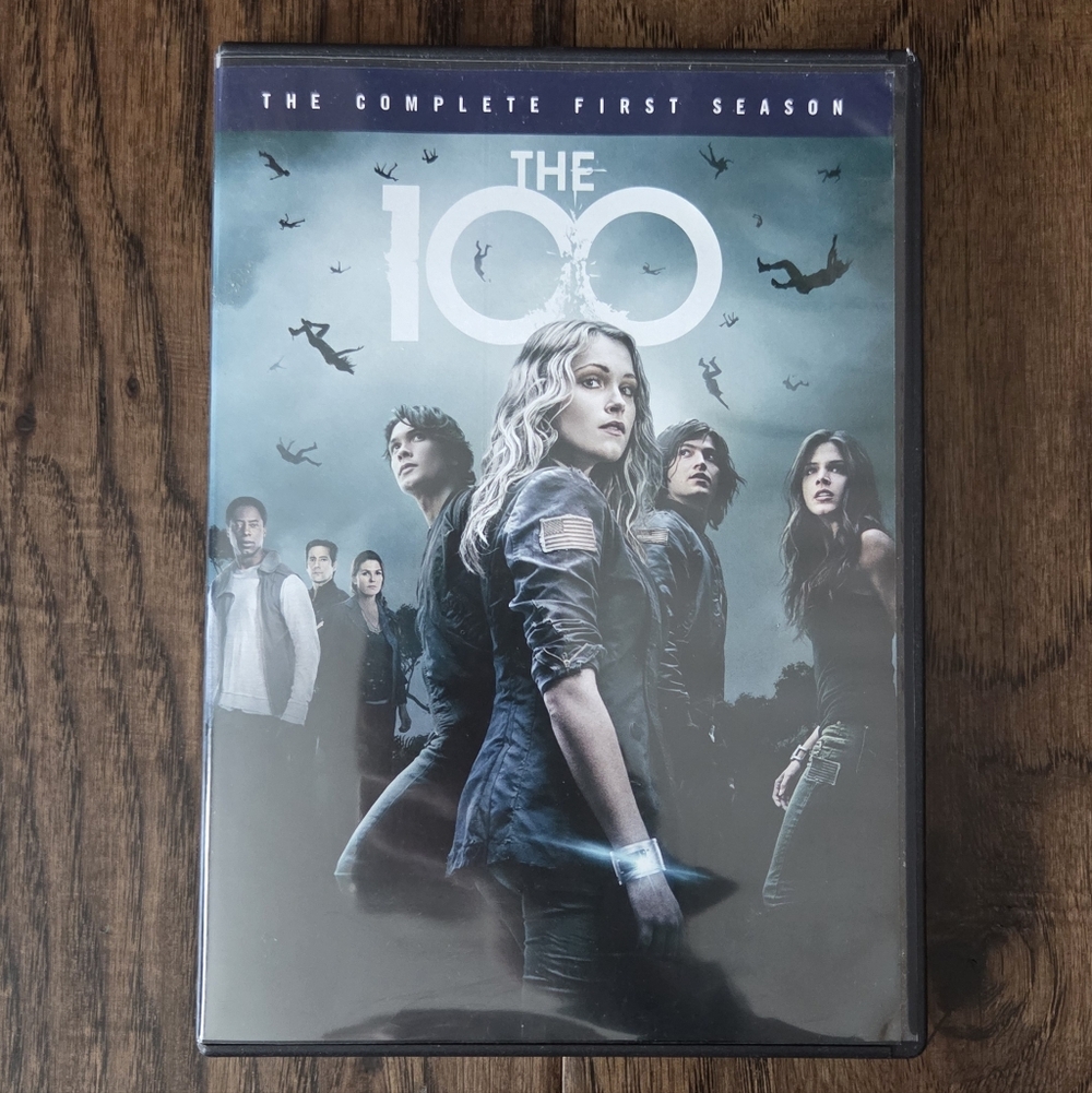 The 100 Season 1 DVD